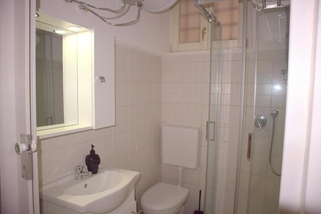 Vittoria Apartment Венеция Екстериор снимка